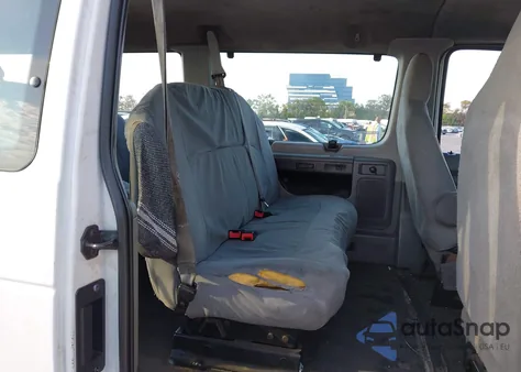 2011 Ford E-350 Super Duty Xlt from USA, damaged, VIN 1FBSS3BL4BDA70001